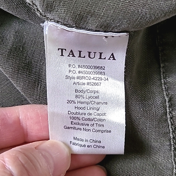 Aritzia Talula Carbon Zip Hooded Jacket Size S - Picture 13 of 15